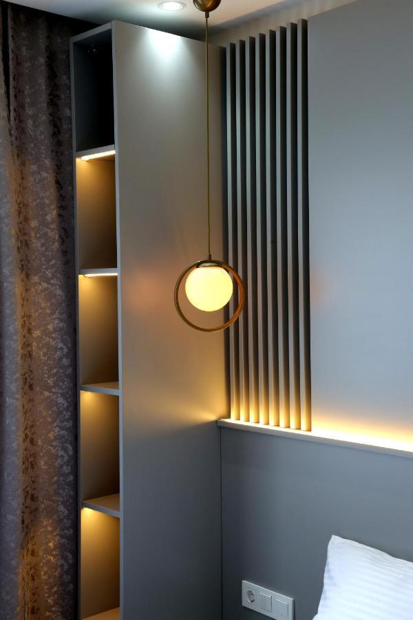Flower City Suits Aparthotel ยาโลวา ภายนอก รูปภาพ